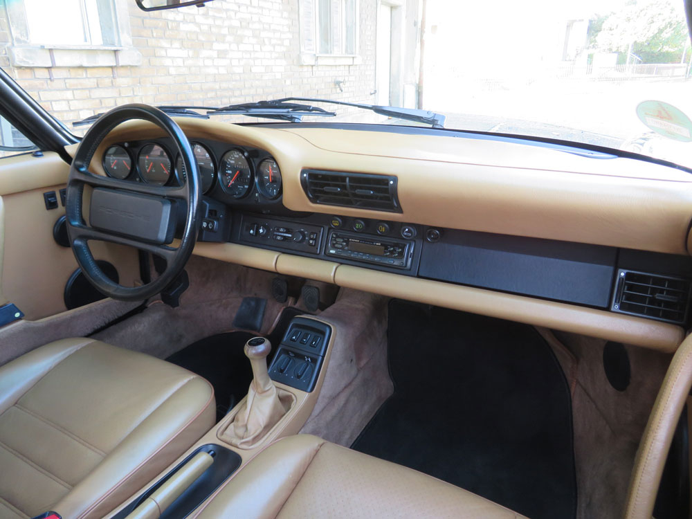 Porsche 911 Carrera 4 Coupé