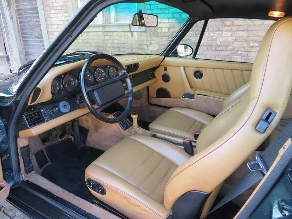 Porsche 911 Carrera 4 Coupé