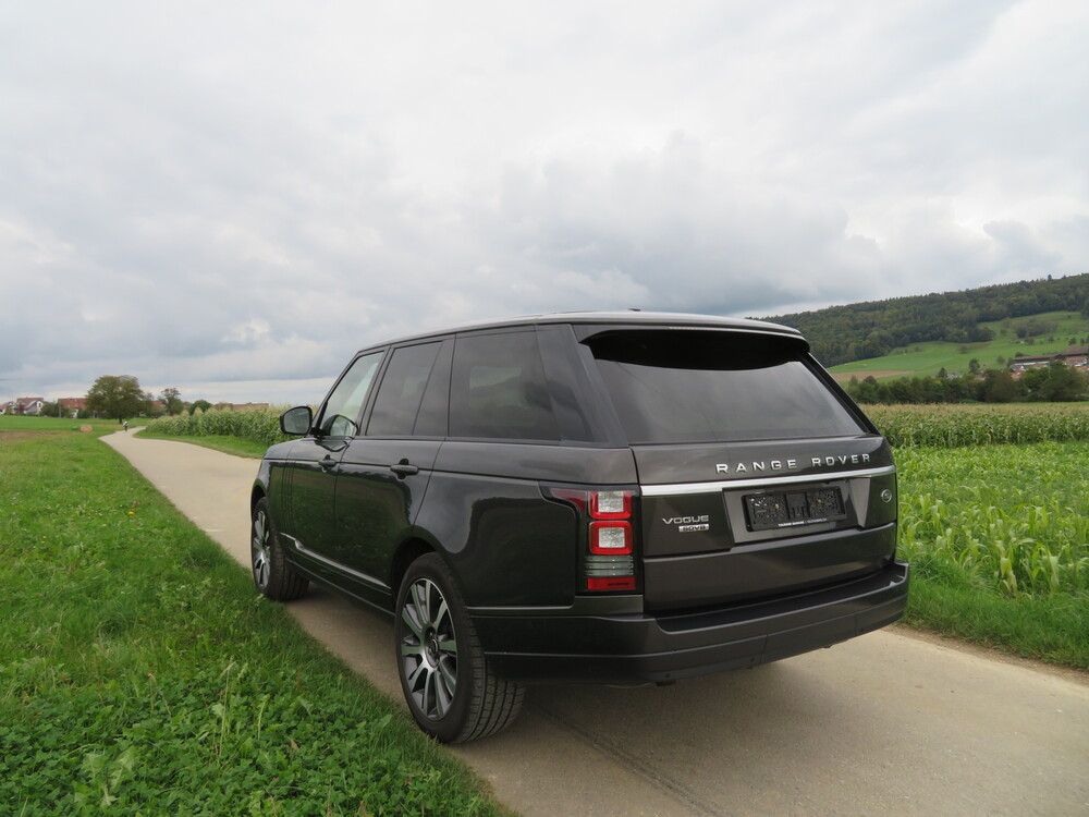 Land Rover Range Rover Geländewagen