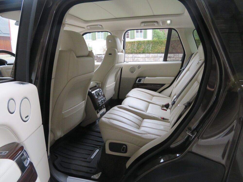 Land Rover Range Rover Geländewagen