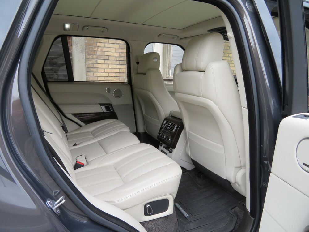 Land Rover Range Rover Geländewagen