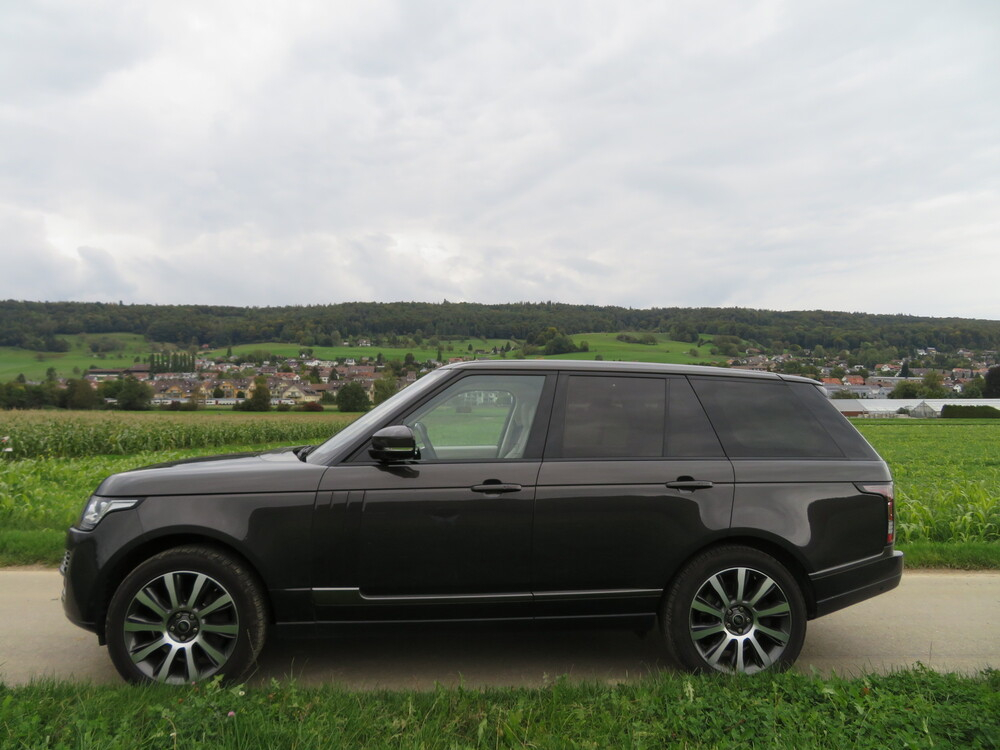 Land Rover Range Rover Geländewagen