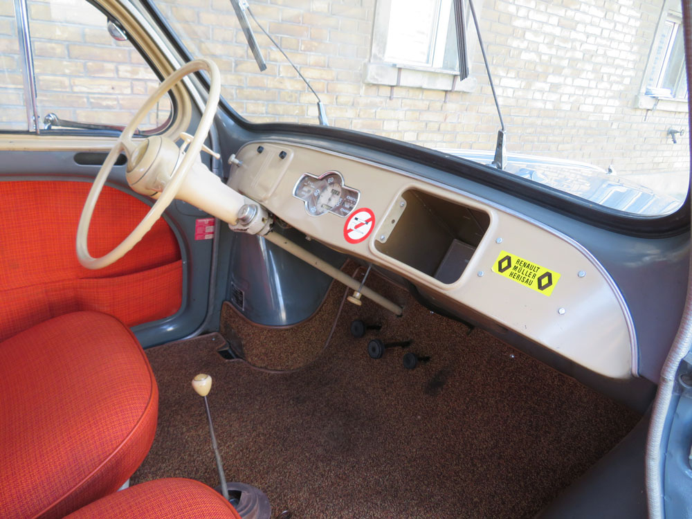 Renault 4CV Limousine