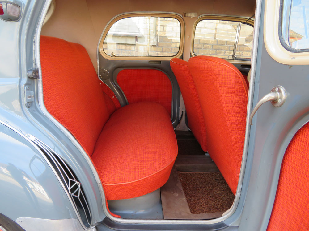 Renault 4CV Limousine