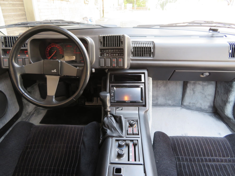 Renault Alpine V6 Turbo Coupé