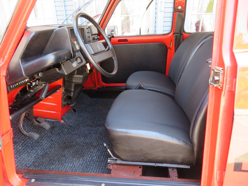 Renault R4 Sinpar (4x4) Limousine