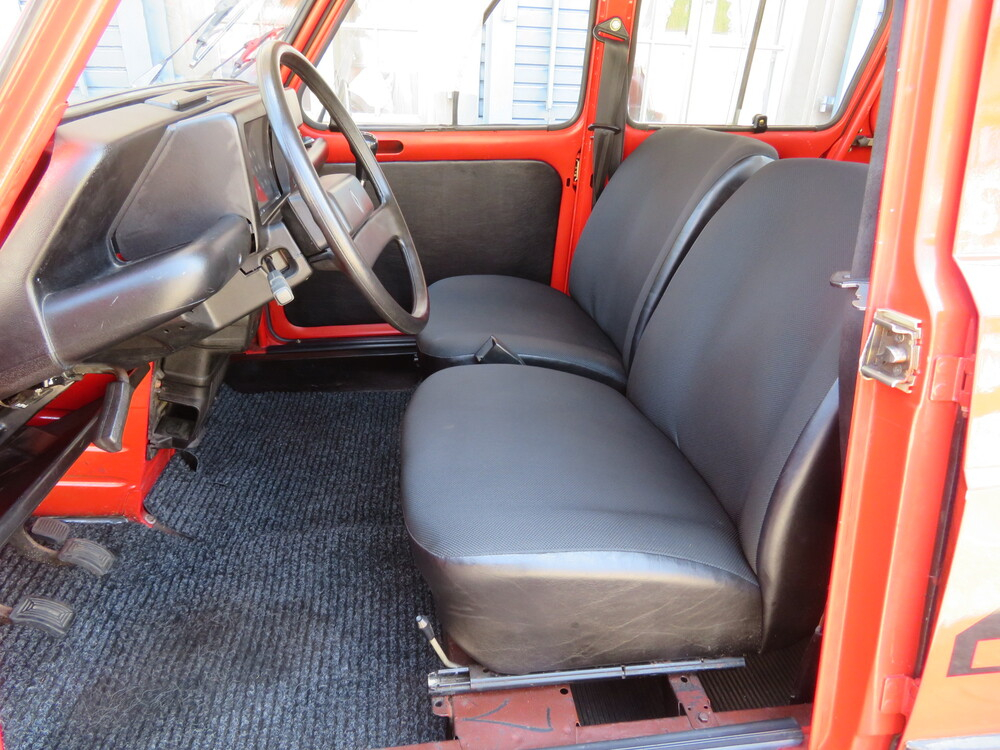 Renault R4 Sinpar (4x4) Limousine