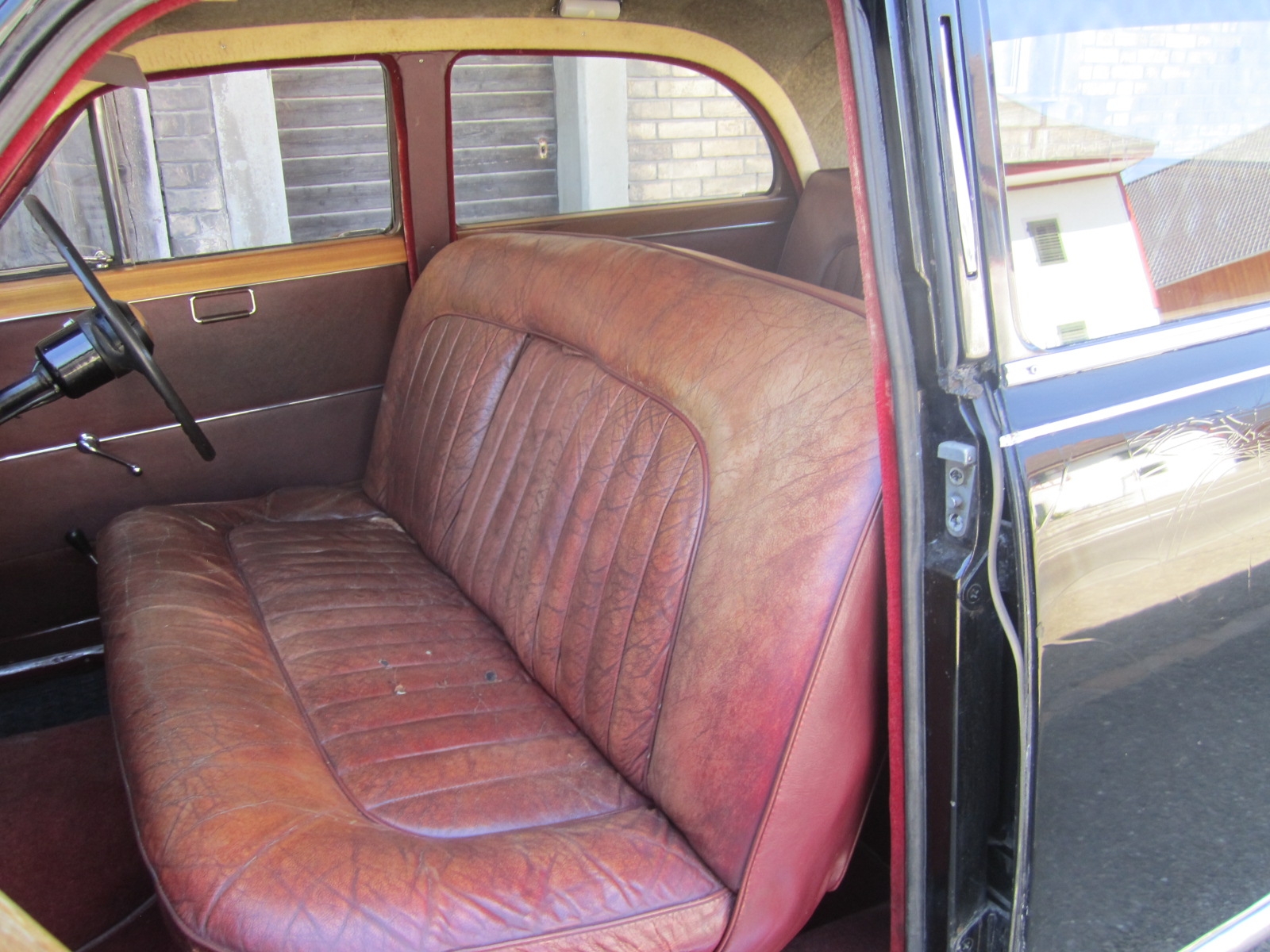 Riley 2.5 L Pathfinder Limousine