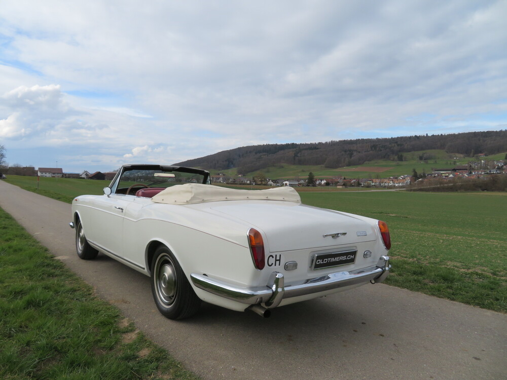 Rolls-Royce Corniche Cabriolet