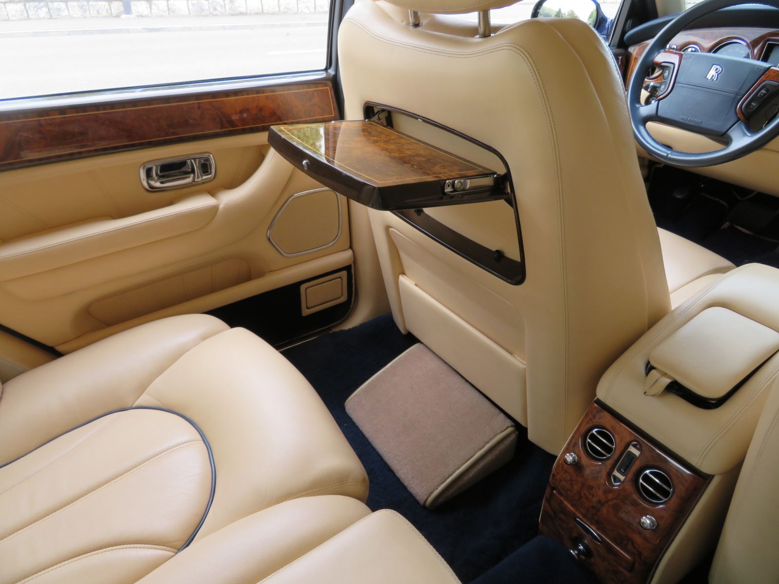 Rolls-Royce Silver Seraph V12 Limousine