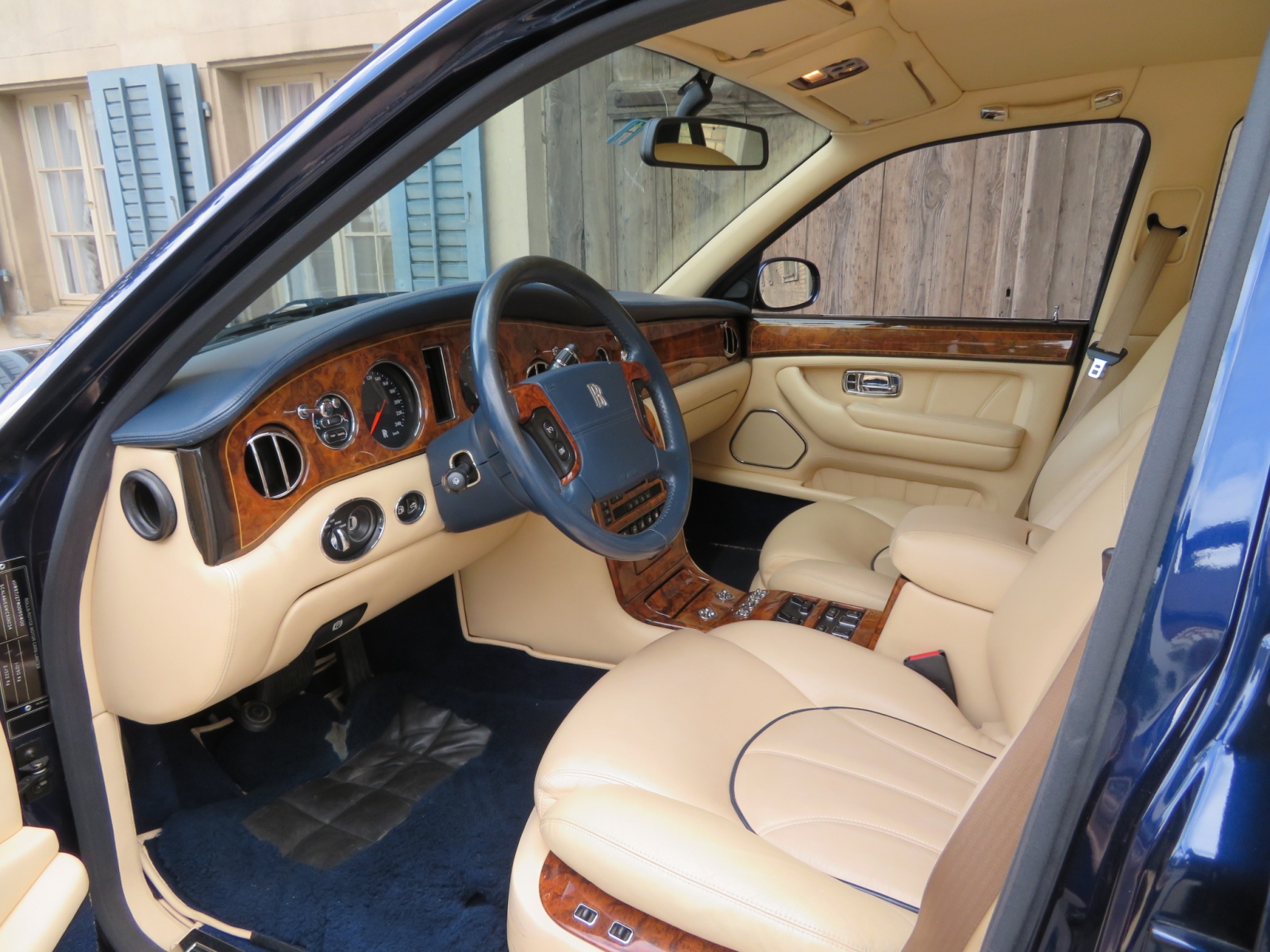 Rolls-Royce Silver Seraph V12 Limousine