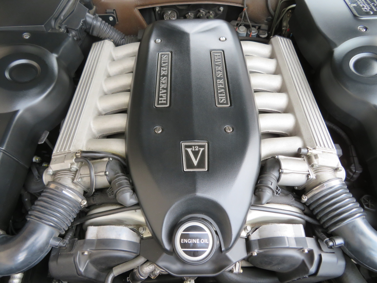 Rolls-Royce Silver Seraph V12 Limousine