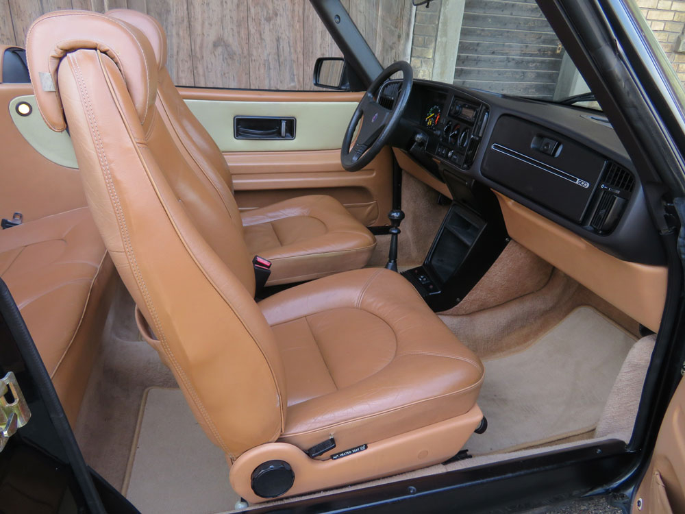 Saab 900 2.0 turbo 16 Cabriolet