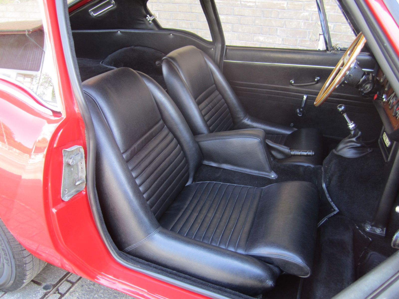 Triumph GT6 MkII Coupé