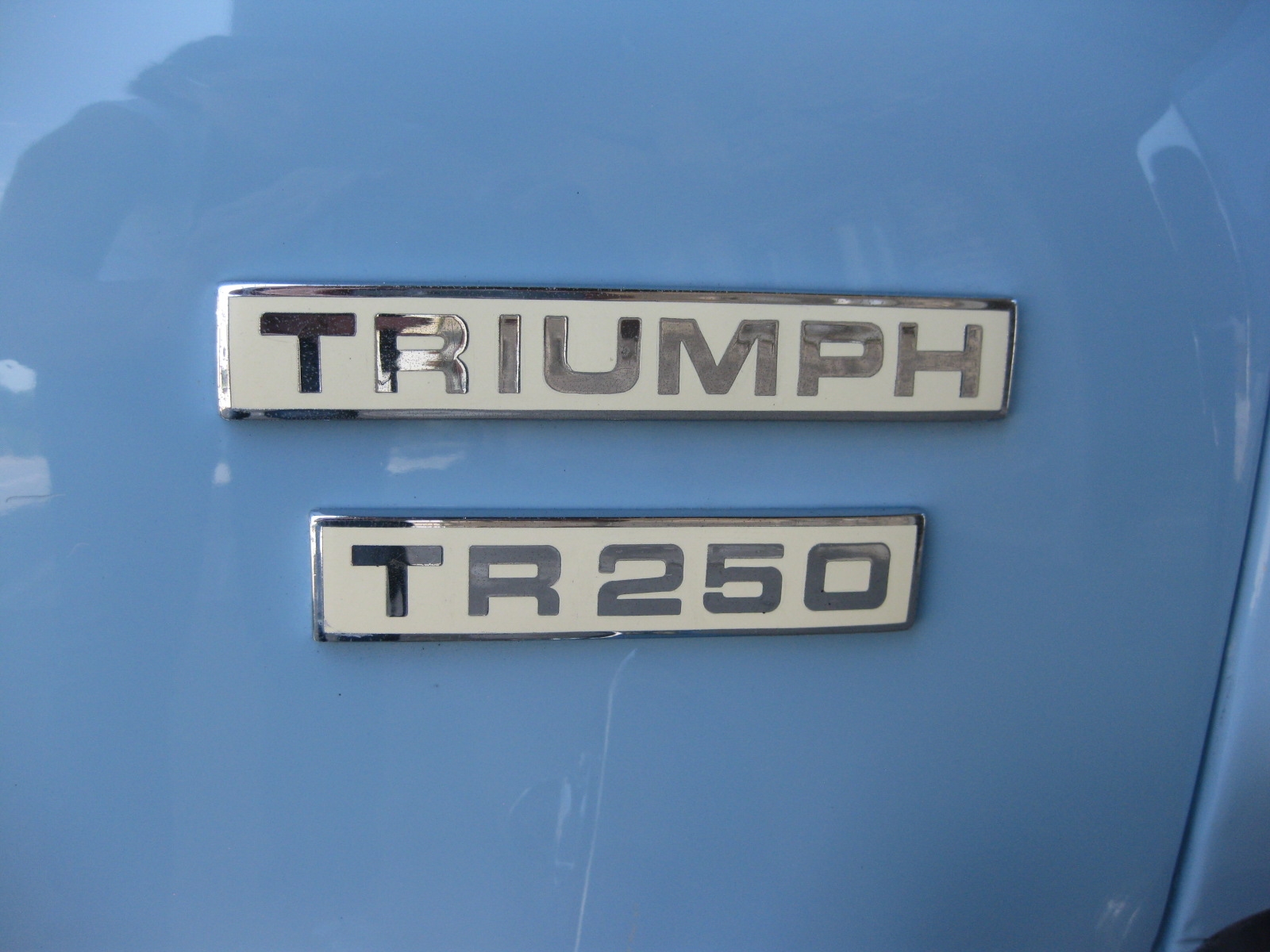 Triumph TR250 Cabriolet