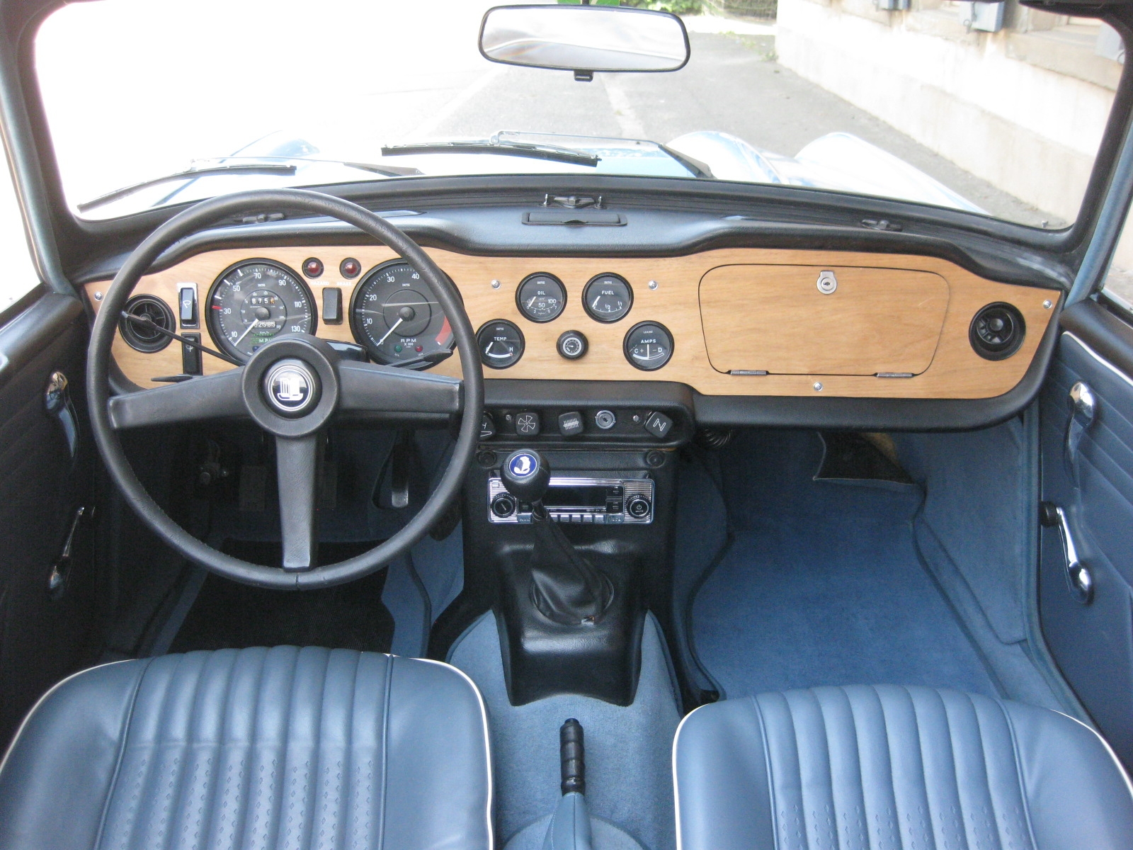 Triumph TR250 Cabriolet
