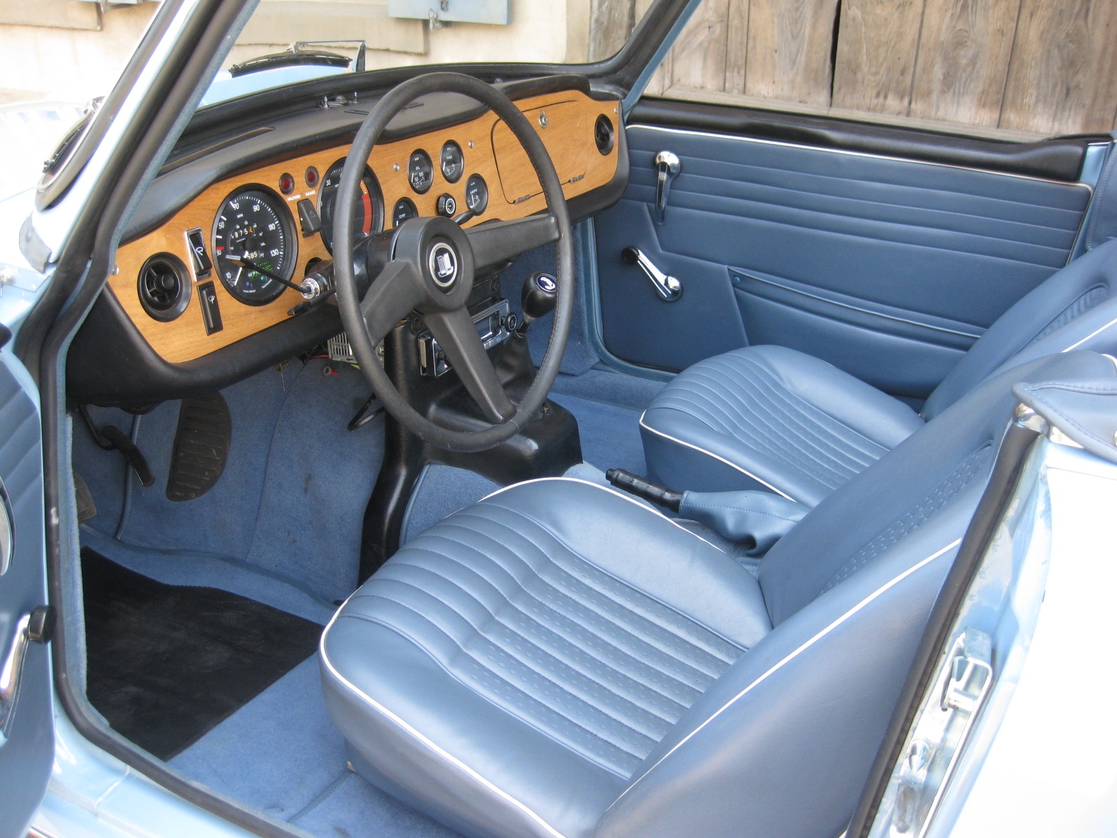 Triumph TR250 Cabriolet