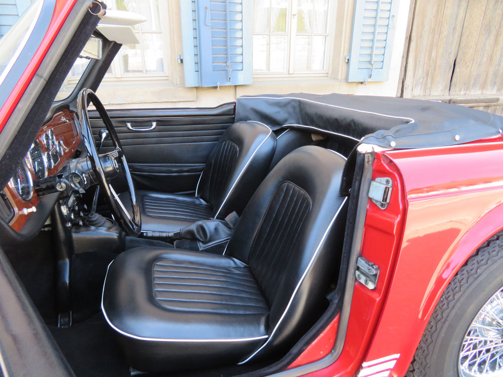 Triumph TR4A IRS Cabriolet