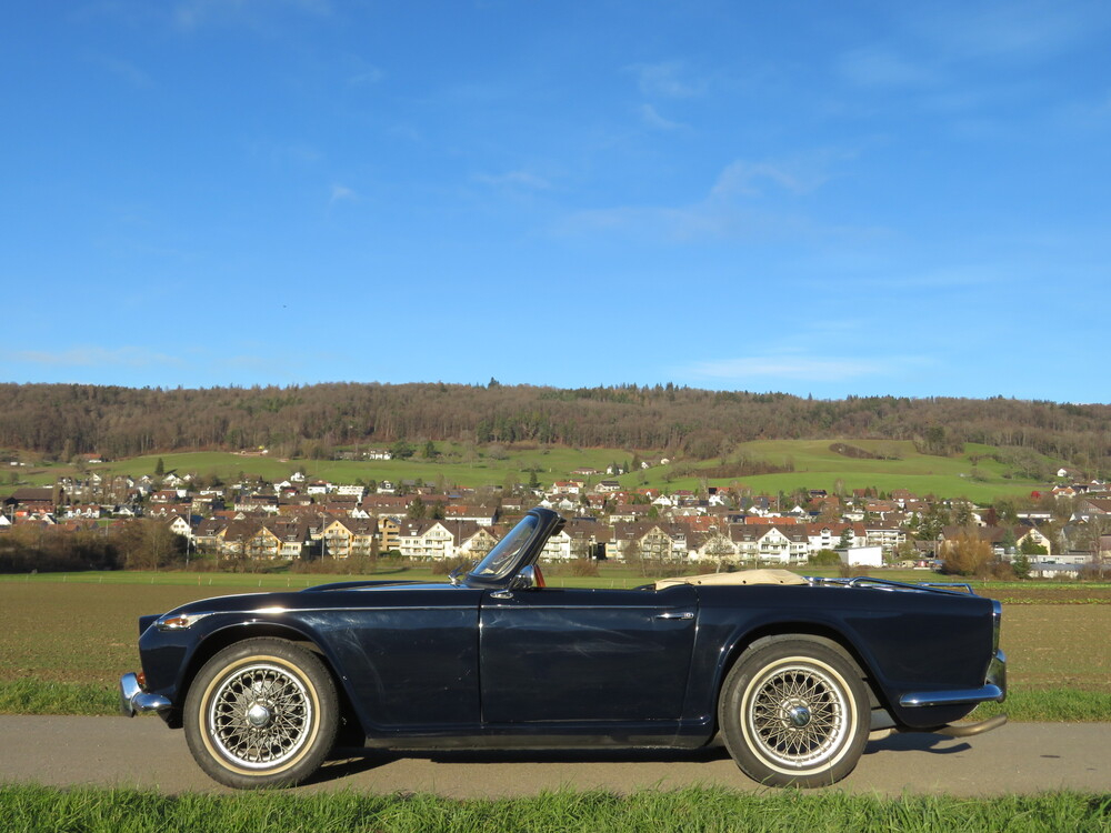 Triumph TR4A IRS Cabriolet