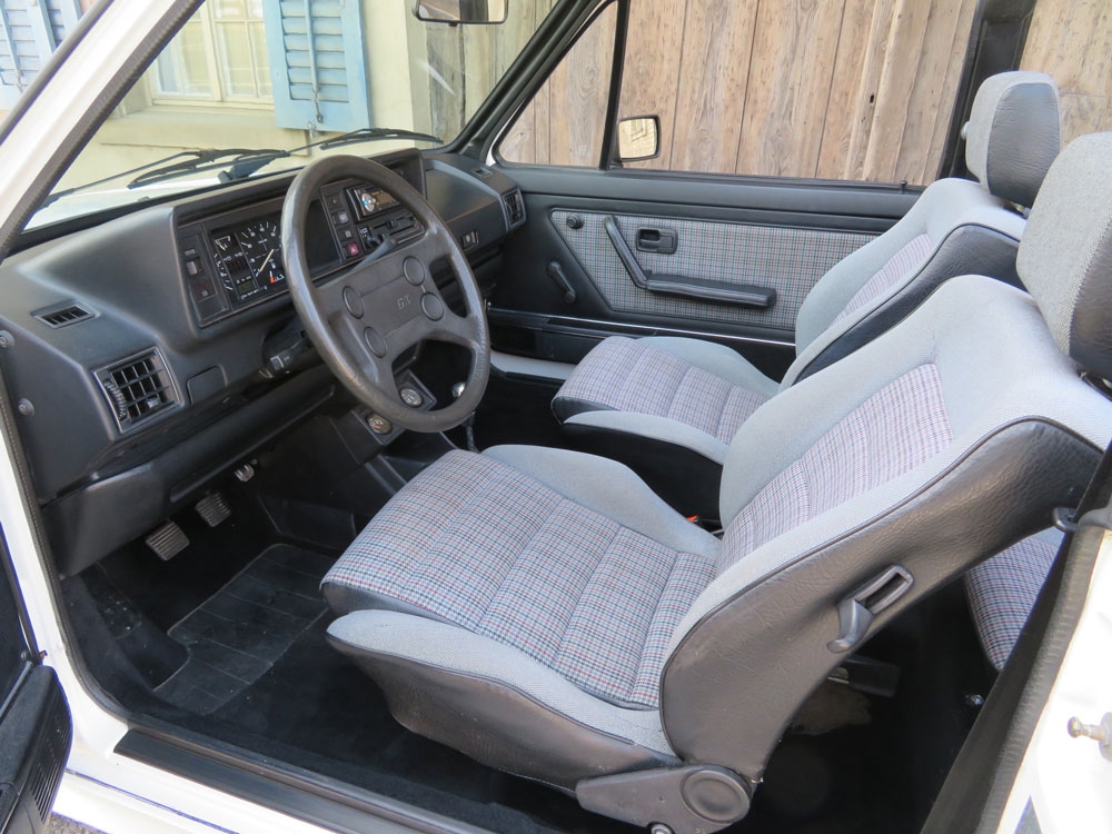 VW Golf 1800 Cabriolet