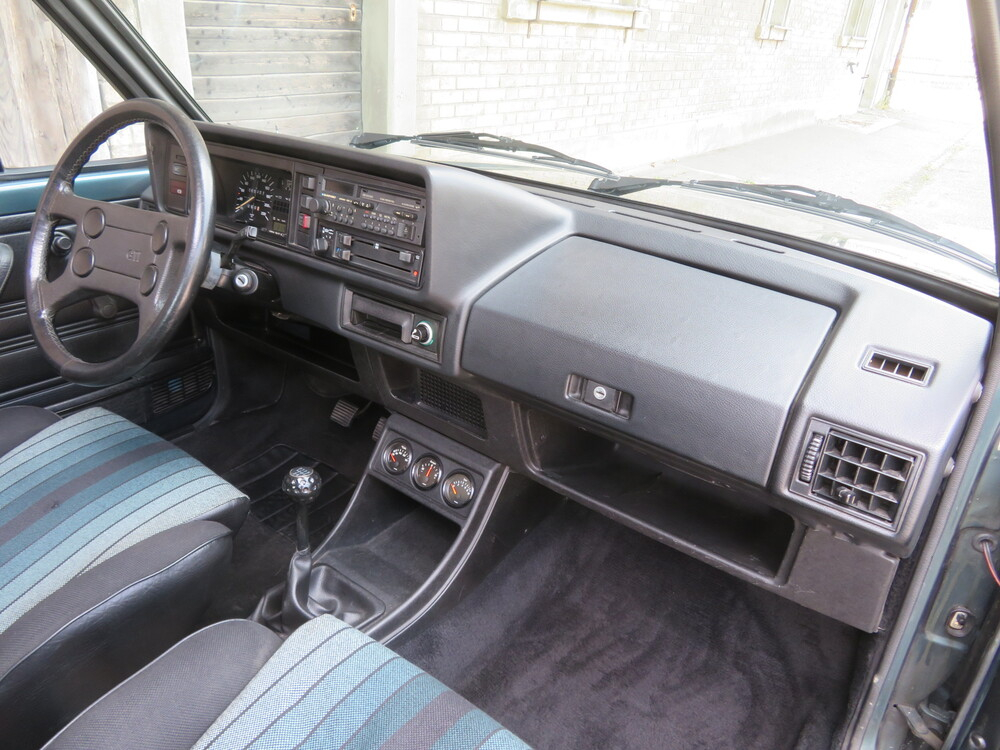 VW Golf I GTI Trophy Limousine