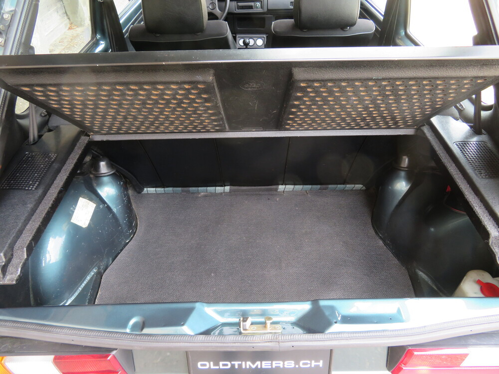 VW Golf I GTI Trophy Limousine