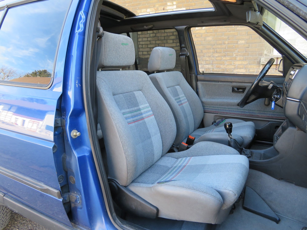 VW Golf Country Limousine