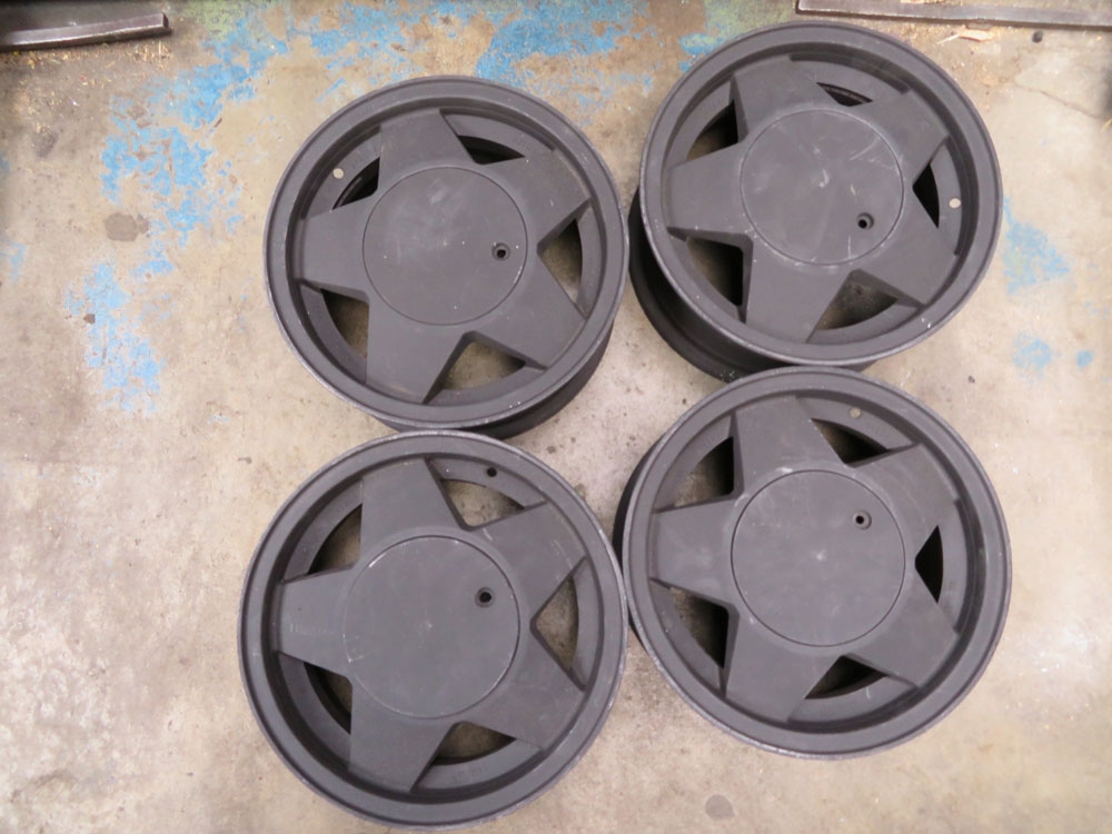 VW Golf Country Limousine