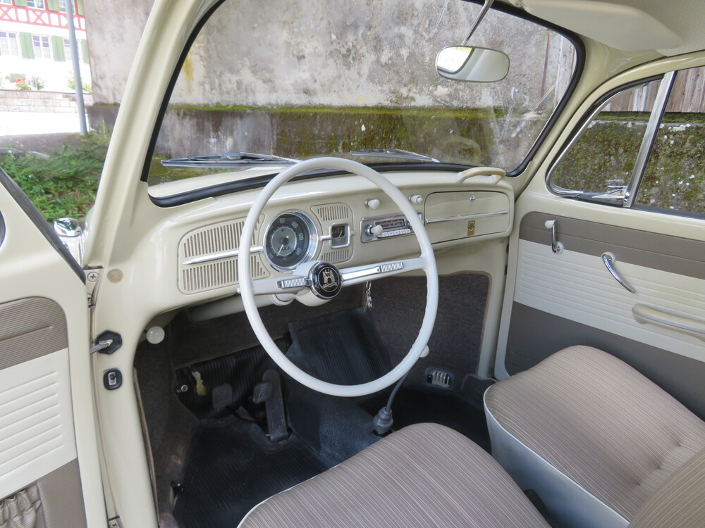 VW Käfer De Luxe Limousine