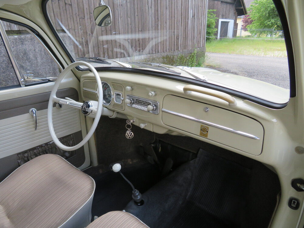 VW Käfer De Luxe Limousine