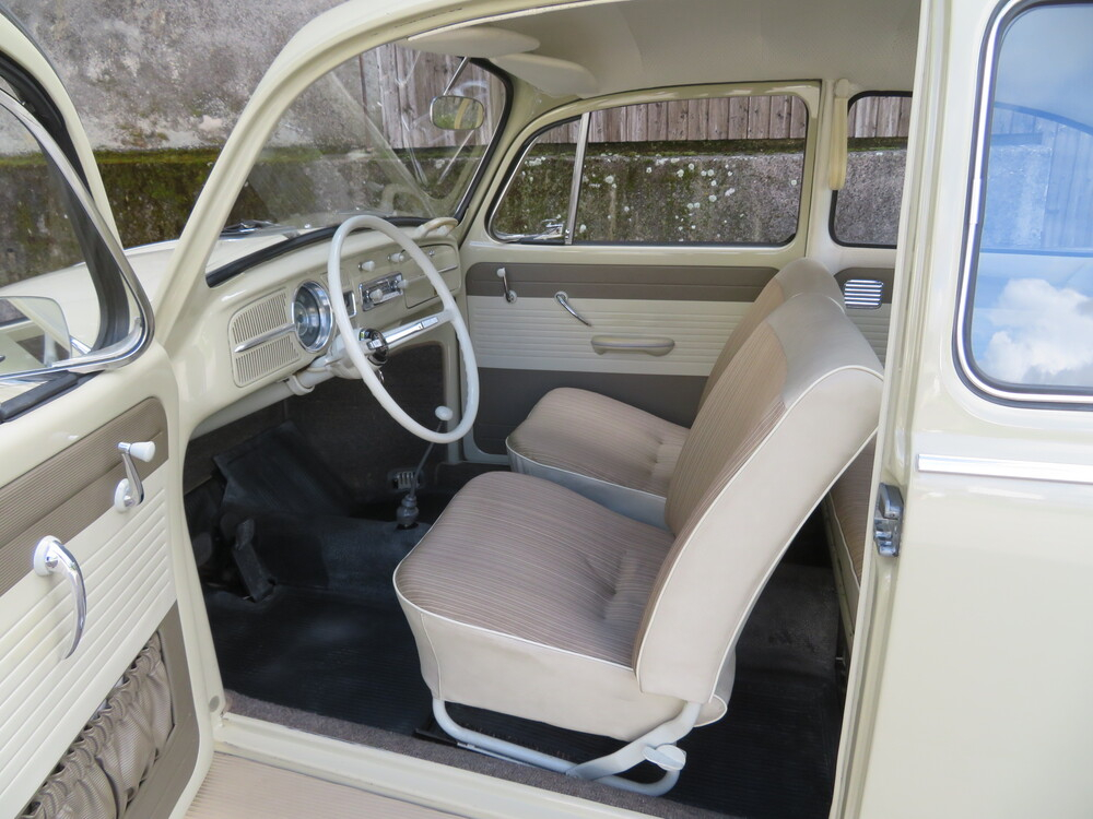 VW Käfer De Luxe Limousine