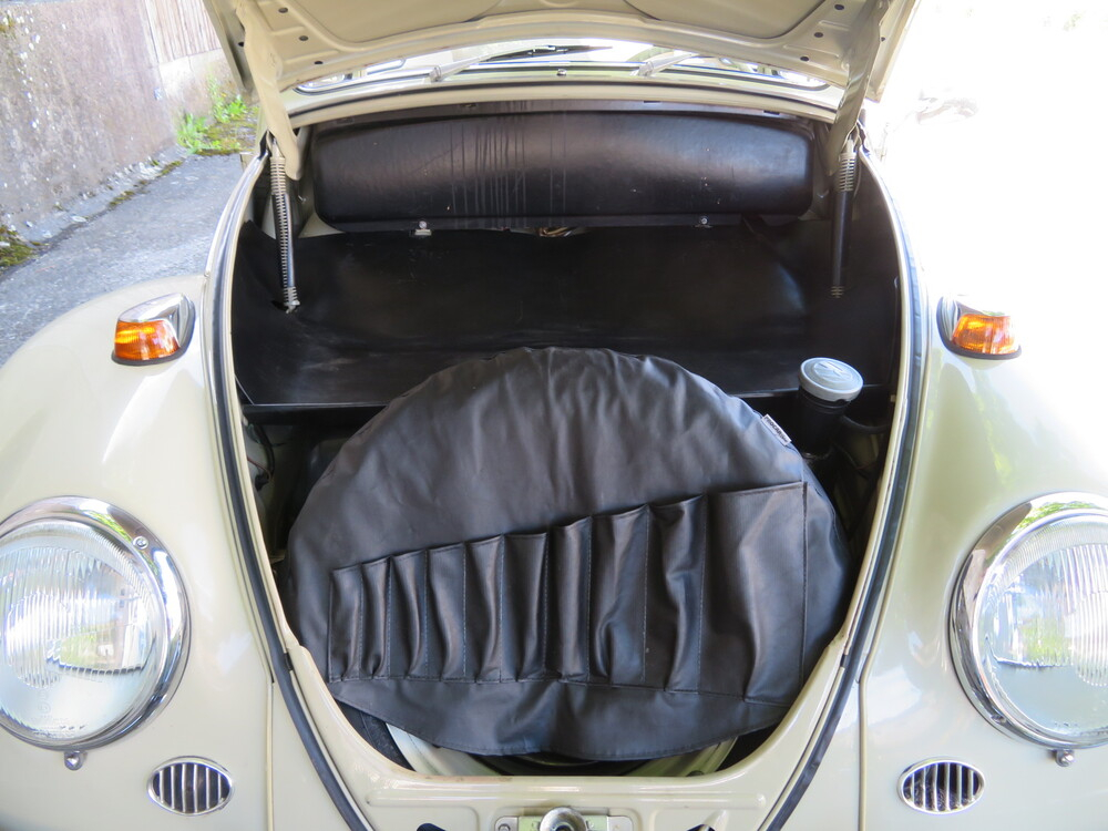 VW Käfer De Luxe Limousine