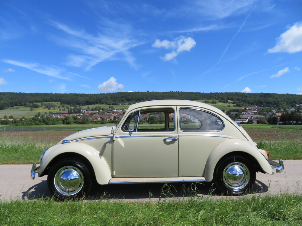 VW Käfer De Luxe Limousine