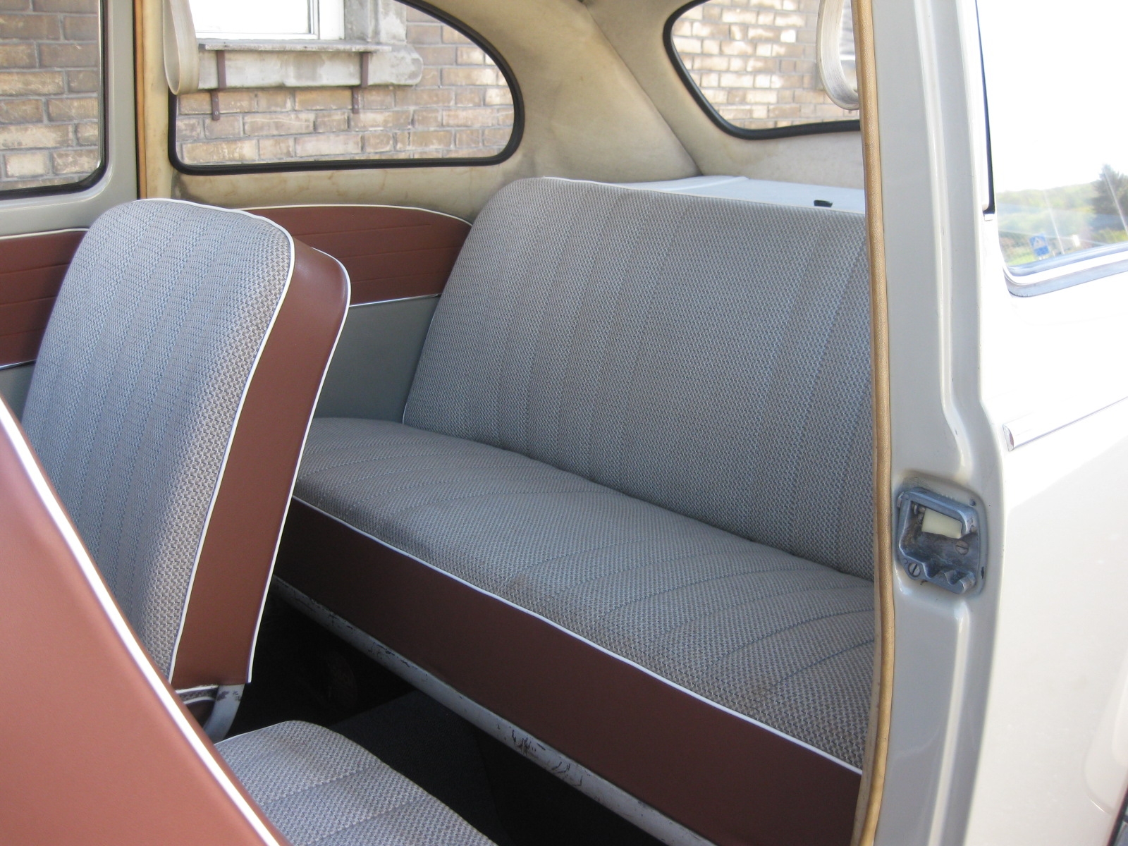 VW Käfer De Luxe Limousine