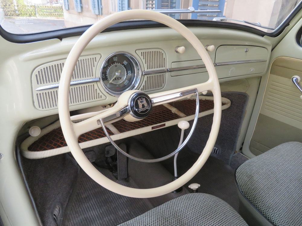 VW Käfer De Luxe Limousine