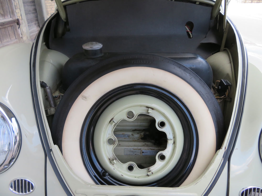 VW Käfer De Luxe Limousine