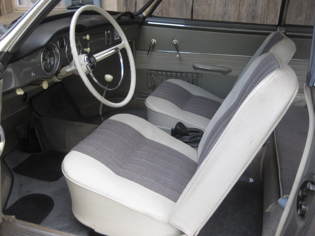 VW Karmann Ghia Coupé