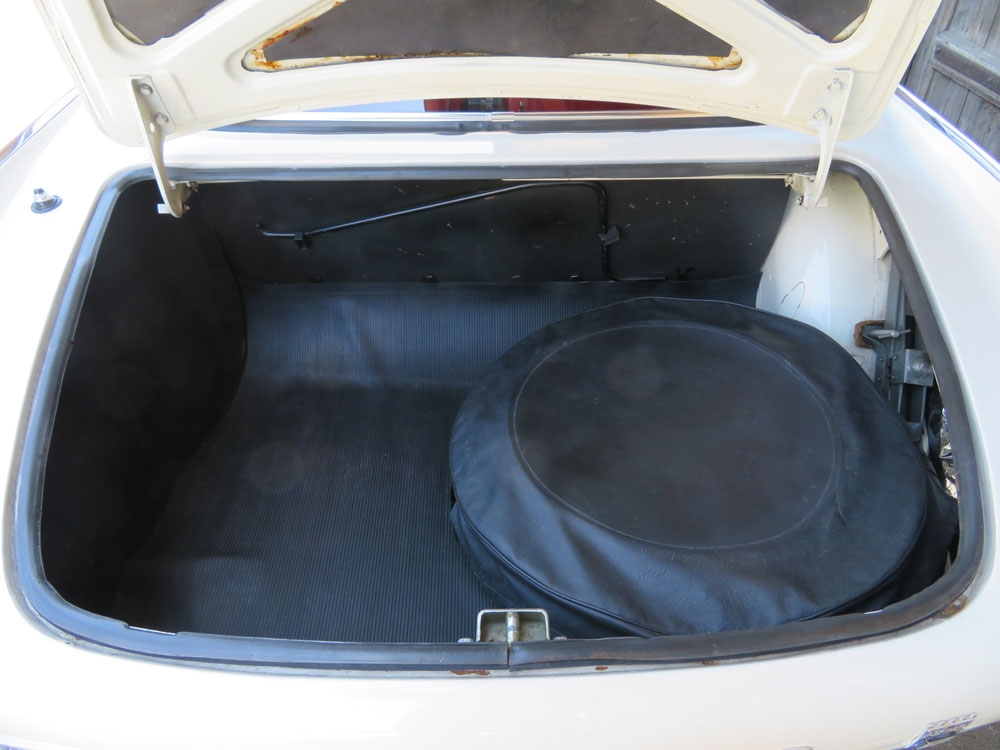 Volvo P1800 E Coupé