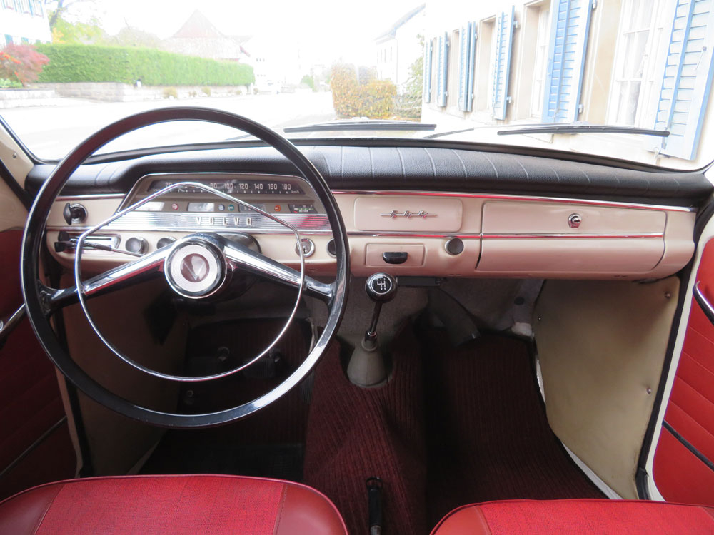 Volvo PV 544 Sport Limousine