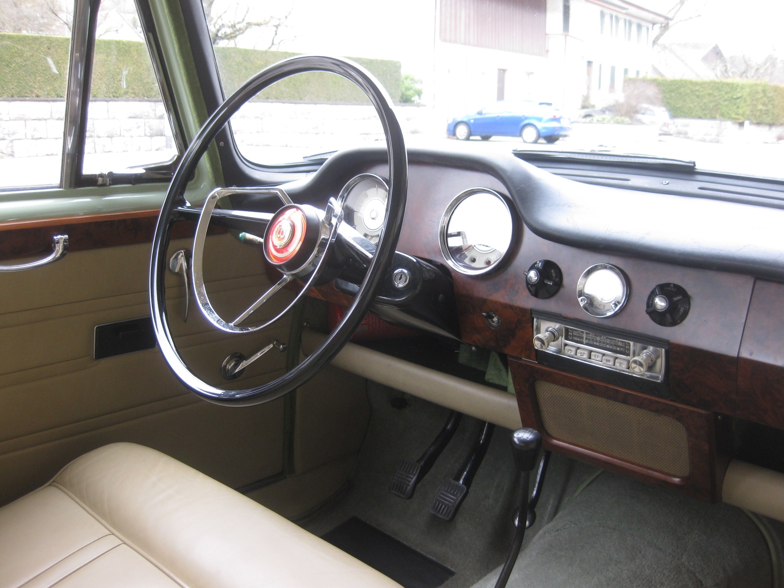 Wolseley 15/60 Limousine