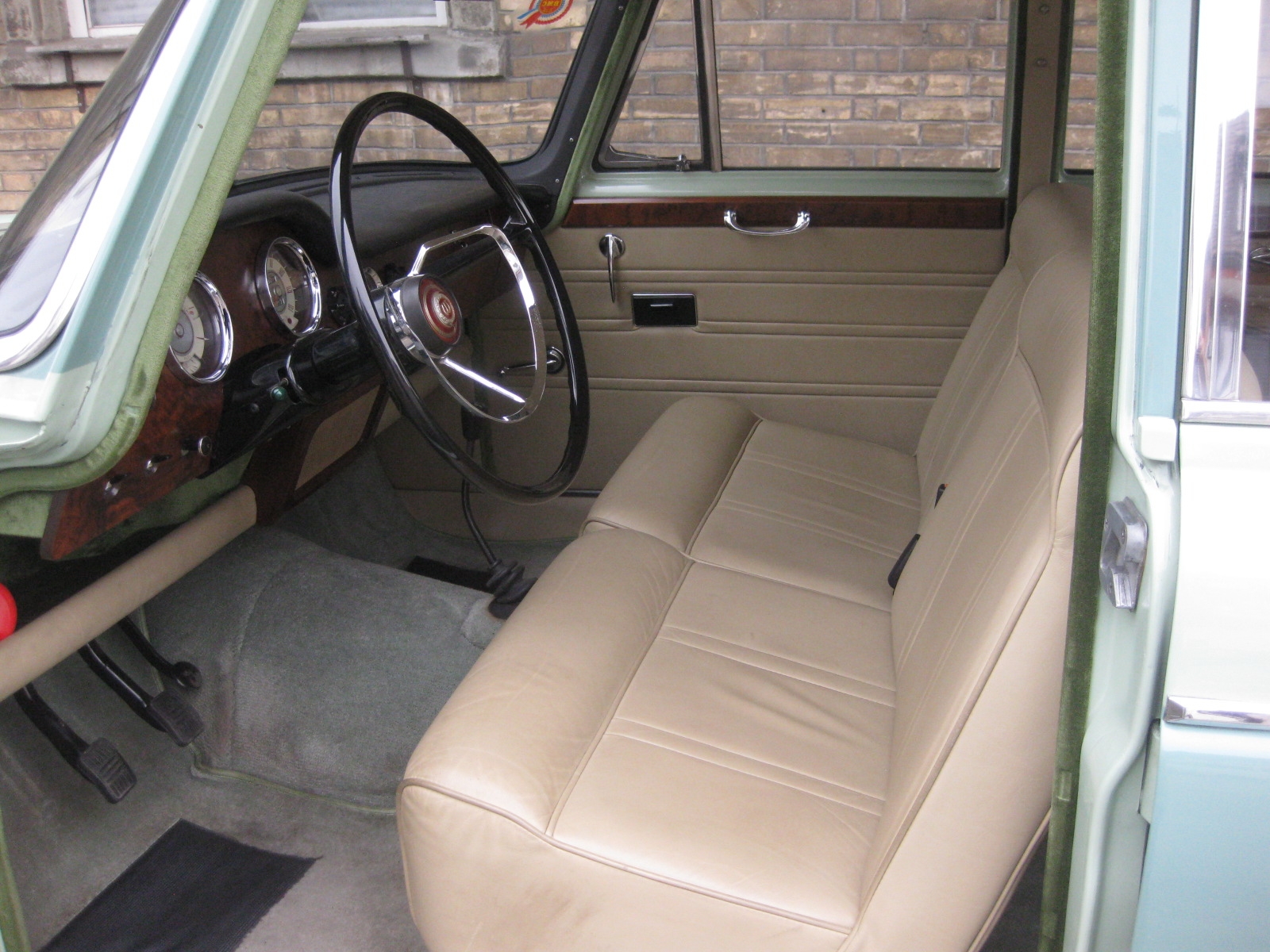 Wolseley 15/60 Limousine