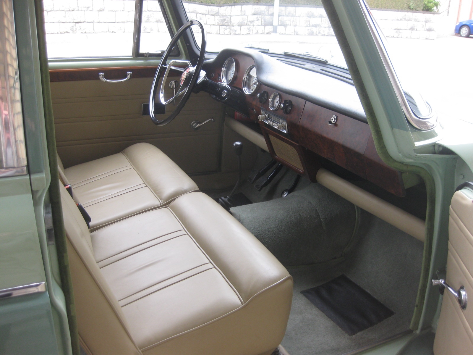 Wolseley 15/60 Limousine